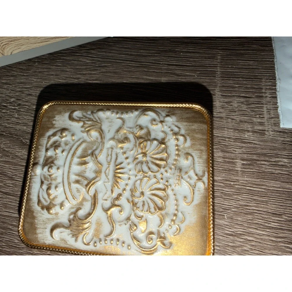 MAC Royal Assets 6 Warm Eyes Eyeshadow Palette‎ Gold Compact Limited edition
